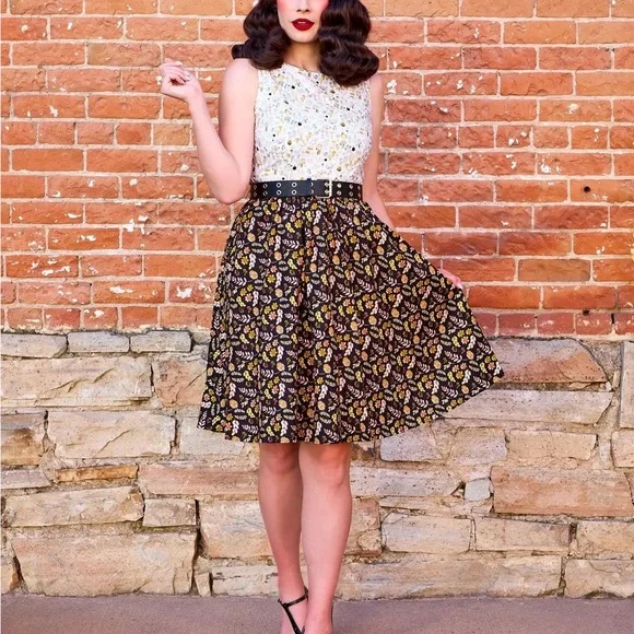 Retrolicious ModCloth Mushroom & Snail Twofer Vintage Midi Dress - Picture 2 of 8